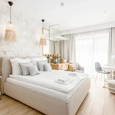 Apartamenty Chmielna 10 - Kompleks Deo - Old Town By Rent Like Home-2